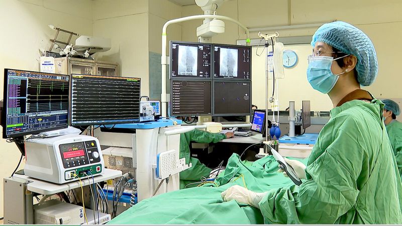 lâu quá k nạp tiền thu phí tự động, k bit nó có bắt buộc k nữa. 