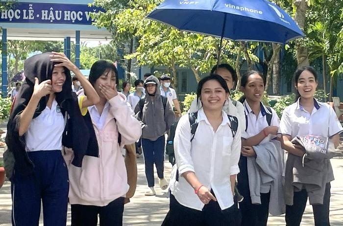 Thí sinh cần bình tĩnh, phân bổ thời gian hợp lý khi thi tốt nghiệp THPT.

