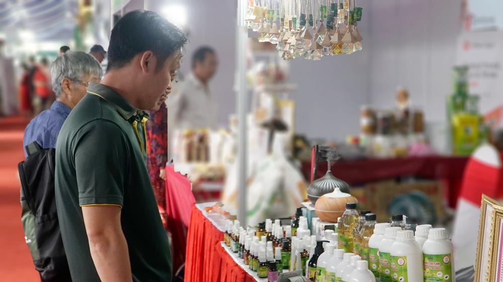 Đa dạng sản phẩm chống muỗi với nhiều mức giá cho người tiêu dùng lựa chọn.