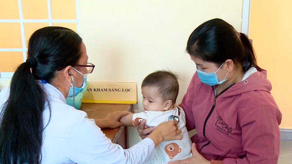 
Trạm Y tế xã Bình Hòa Phước đã tập trung nâng cao chất lượng khám, chữa bệnh, tiến tới làm hài lòng người bệnh.






