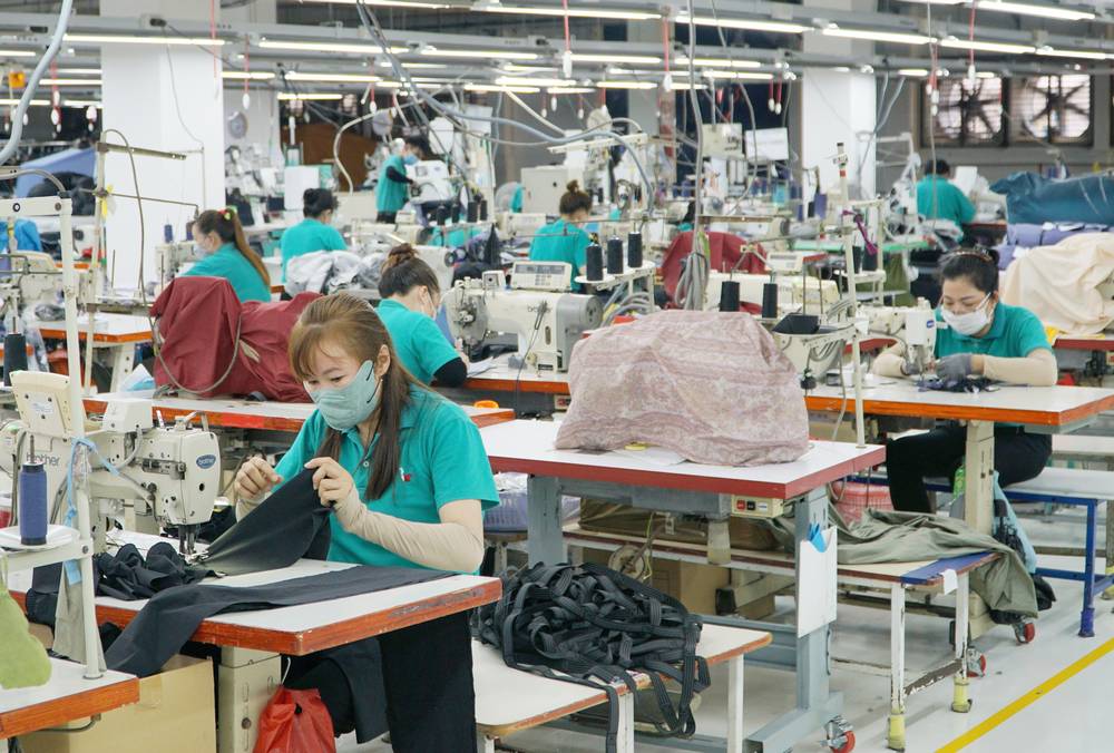 Các doanh nghiệp trong các khu công nghiệp đang hoạt động có hiệu quả, đóng góp lớn vào giá trị sản xuất công nghiệp cũng như giá trị xuất khẩu của tỉnh.
