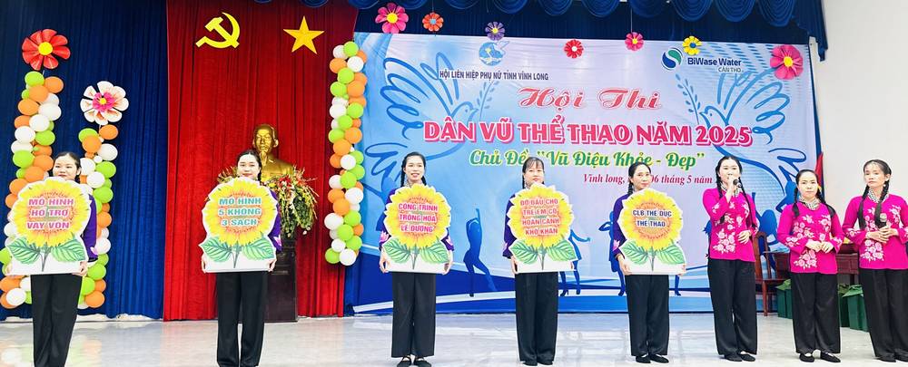 Các tiết mục dự thi giới thiệu về địa phương mình.