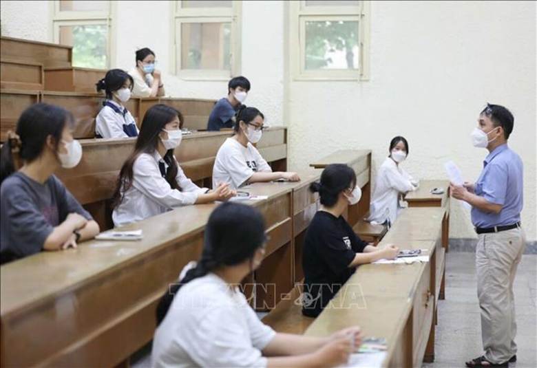 Thí sinh tham dự kỳ thi đánh giá năng lực độc lập do Trường Đại học Sư phạm Hà Nội tổ chức. Ảnh: Thanh Tùng/TTXVN


