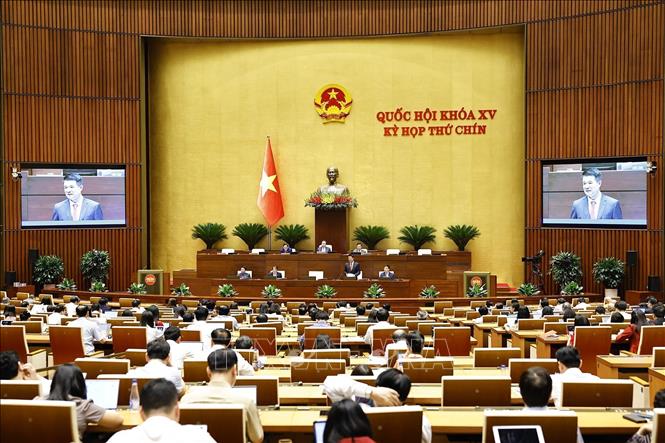 
Chiều 27/5/2025, Viện trưởng Viện kiểm sát nhân dân tối cao Nguyễn Huy Tiến phát biểu giải trình, làm rõ một số vấn đề đại biểu Quốc hội nêu. Ảnh: Doãn Tấn/TTXVN
