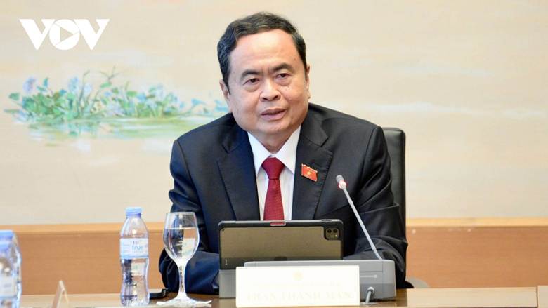 
Chủ tịch Quốc hội Trần Thanh Mẫn cho ý kiến tại tổ