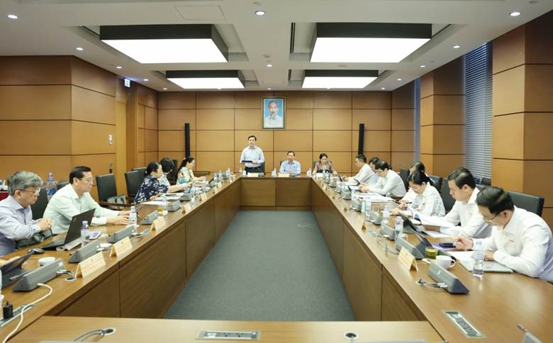 
Quốc hội thảo luận ở tổ về đánh giá bổ sung kết quả thực hiện kế hoạch phát triển kinh tế - xã hội, ngân sách nhà nước năm 2024.