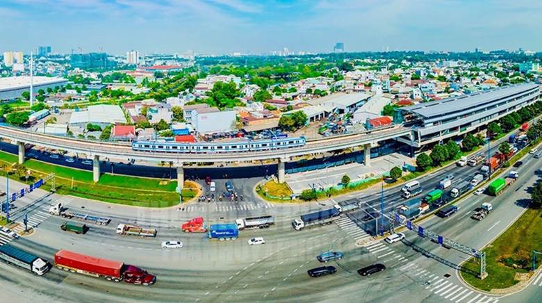 Hệ thống pháp luật hiện hành đã mở rộng rất nhiều quyền cho công dân và doanh nghiệp