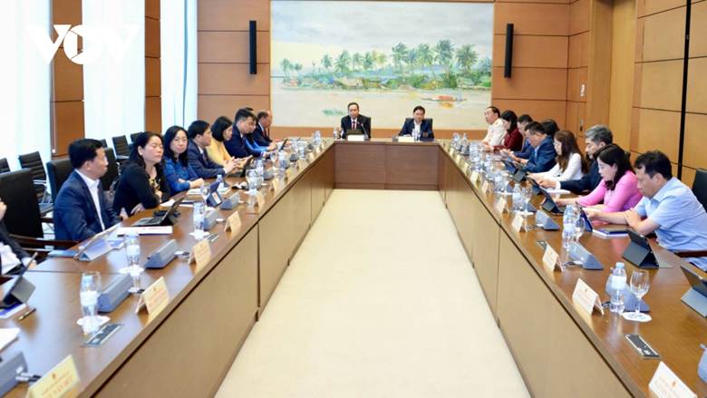 
Chủ tịch Quốc hội nhấn mạnh, Kỳ họp thứ 9, Quốc hội khóa XV là kỳ họp lịch sử