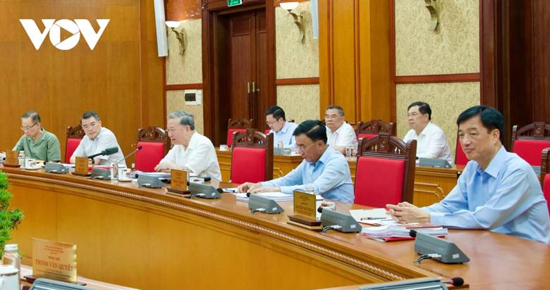 
Các đại biểu dự cuộc họp