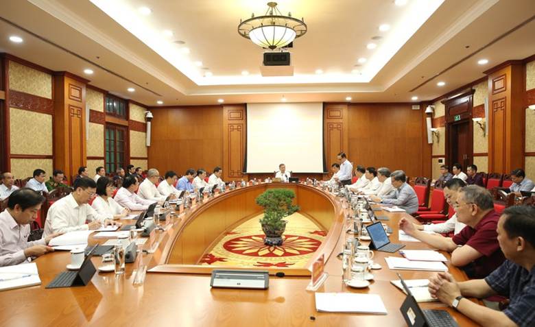 
Tổng Bí thư yêu cầu Bộ KH&CN khẩn trương chủ trì, phối hợp chặt chẽ với các bộ, ngành, cơ quan liên quan, Hội đồng Tư vấn quốc gia, hoàn thiện Danh mục Công nghệ chiến lược - Ảnh: VGP/Nguyễn Hoàng