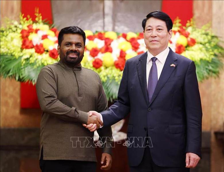 
Chủ tịch nước Lương Cường và Tổng thống Sri Lanka Anura Kumara Dissanayaka. Ảnh: TTXVN