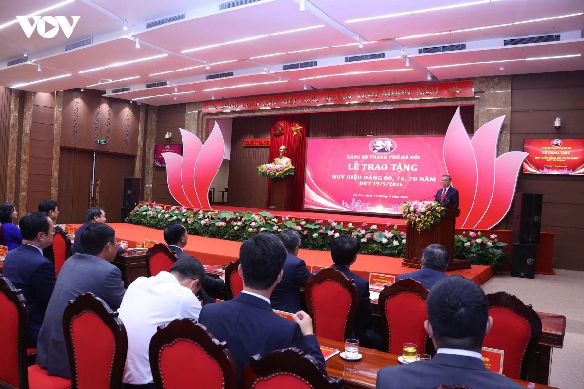 Toàn cảnh buổi lễ.