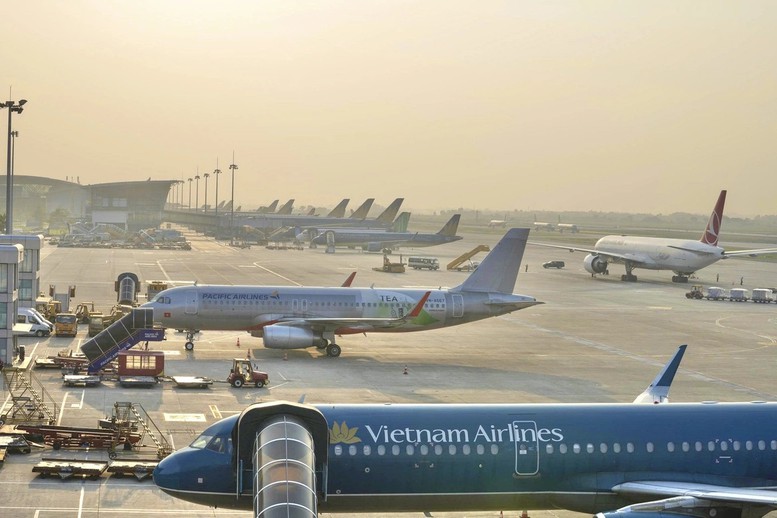 Nhiều thủ tục liên quan đến mở, đóng cảng hàng không, cấp giấy chứng nhận đăng ký sân bay được đề xuất bãi bỏ

