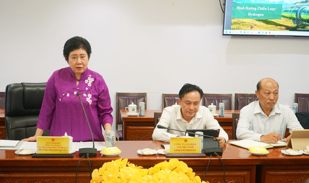 Đại diện Công ty CP TGS Trà Vinh Green Hydrogen trình bày một số kiến nghị.