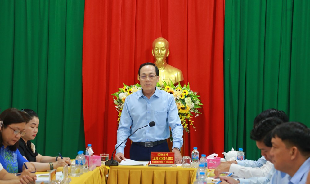 Đồng chí Lâm Minh Đằng – Phó Bí thư Tỉnh ủy phát biểu chỉ đạo.