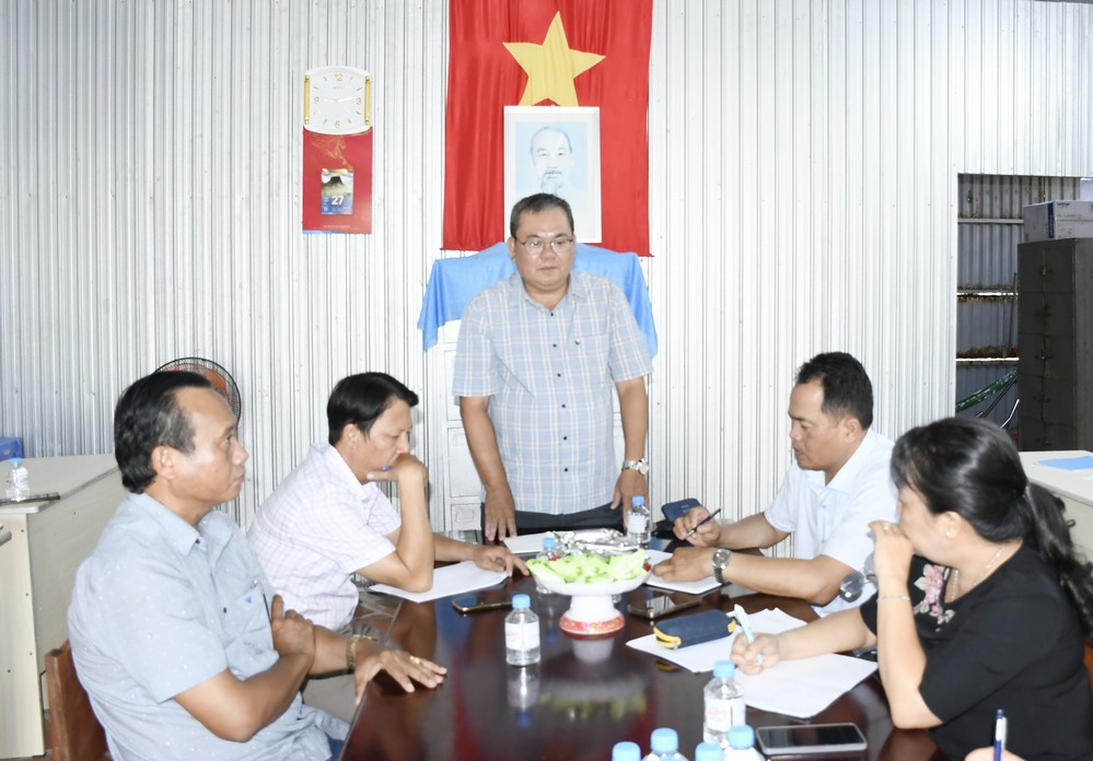 Phó Giám đốc Sở Nông nghiệp và Môi trường- Phạm Minh Truyền phát biểu tại buổi làm việc.