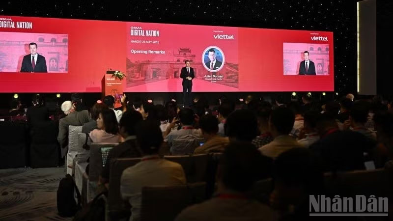 Toàn cảnh Hội nghị Quốc gia số Hà Nội 2026 do GSMA tổ chức.