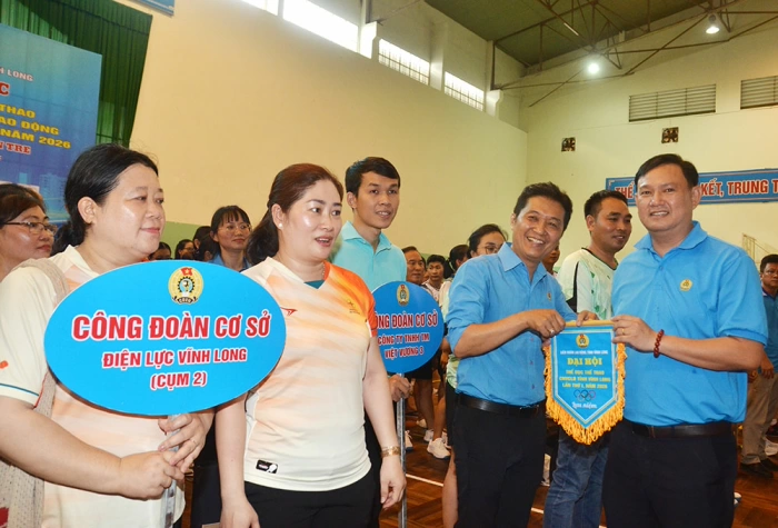 Gần 800 vận động viên tham gia Đại hội Thể dục thể thao công nhân viên chức lao động tỉnh Vĩnh Long lần thứ I