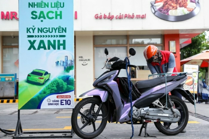 Sẽ bán đại trà xăng sinh học E10 từ ngày 15/5
