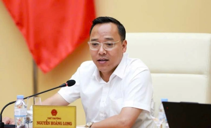 Thứ trưởng Nguyễn Hoàng Long kiểm tra, đôn đốc triển khai các dự án điện theo quy hoạch điện VIII điều chỉnh
