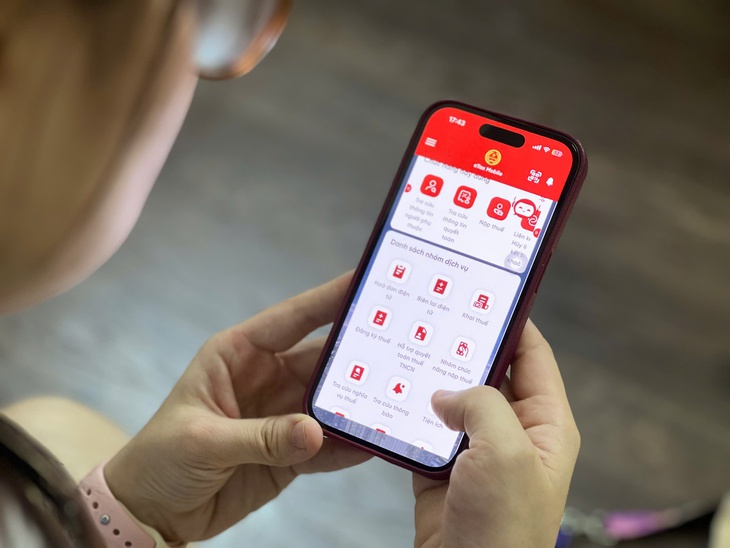 9,1 triệu người nộp thuế chưa biết đến ứng dụng eTax Mobile - Ảnh: NAM TRẦN