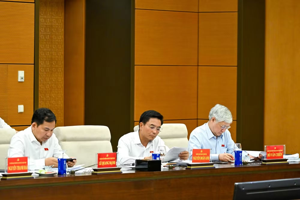 Các đại biểu dự hội nghị. (Ảnh: DUY LINH)