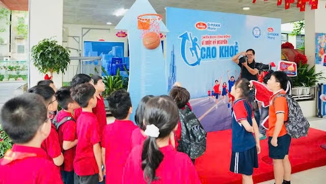 Hoạt động của học sinh Trường tiểu học Hoàng Diệu (Hà Nội) hưởng ứng lễ phát động.