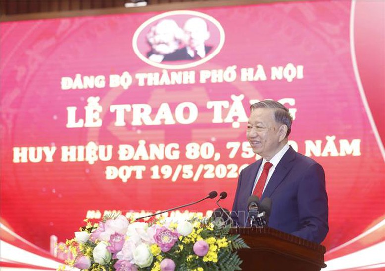Tổng Bí thư, Chủ tịch nước Tô Lâm: Huy hiệu Đảng được khắc trong lòng Đảng, trong lòng Nhân dân, như một biểu tượng của niềm tin, của lý tưởng, của cống hiến và trách nhiệm nêu gương.