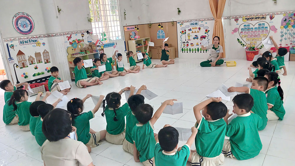 Một tiết học STEAM của trẻ tại Trường Mầm non Nguyễn Thế Hùng.