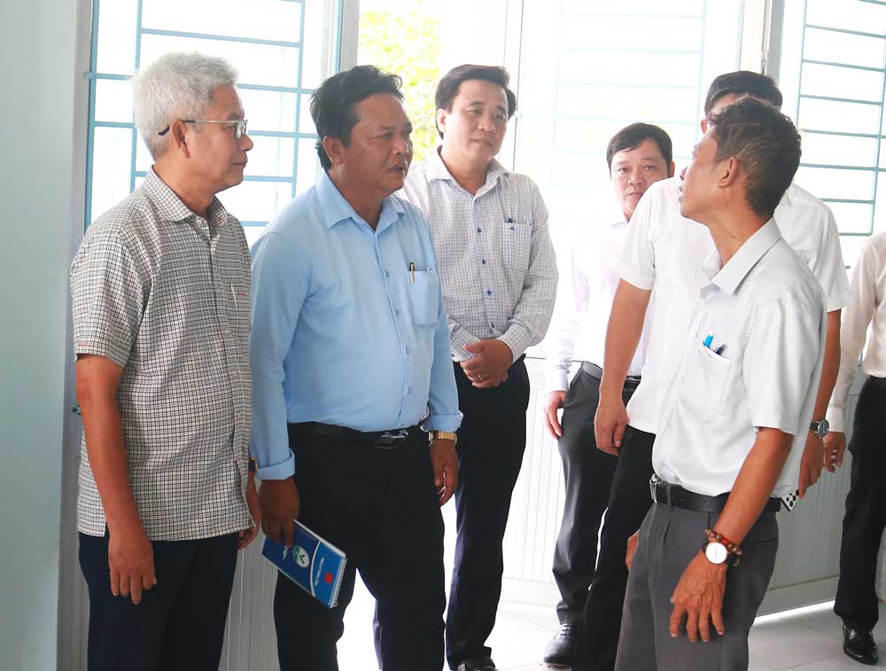 Tổ giám sát làm việc với Đảng ủy, UBND xã Quới Thiện (mới).