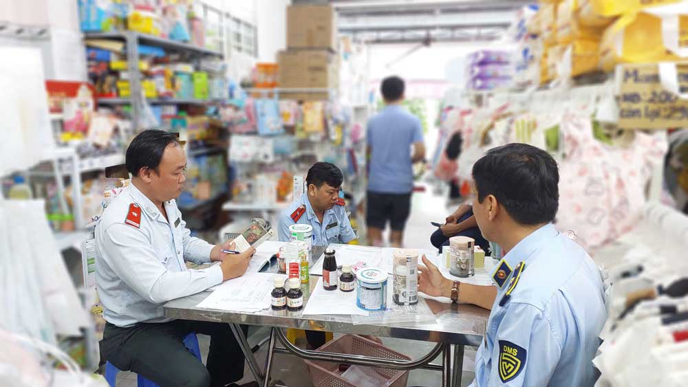Tăng cường quản lý thị trường hàng hóa góp phần thúc đẩy phát triển sản xuất, kinh doanh.