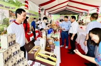 Chia sẻ khó khăn, đồng hành cùng doanh nghiệp