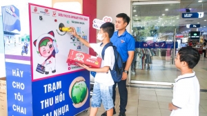 Nào ta cùng “đổi rác lấy quà”