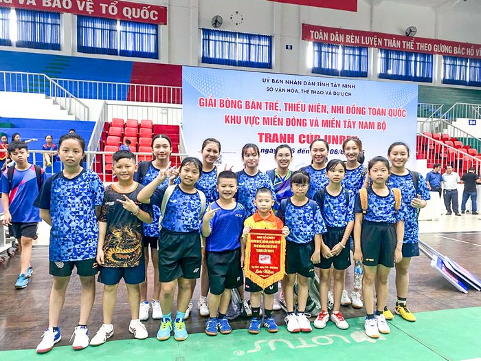 Các VĐV Vĩnh Long tham gia tranh tài tại giải.