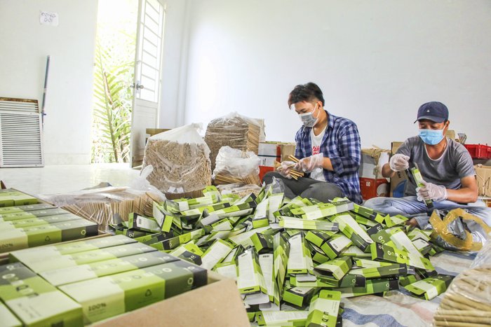 Doanh nghiệp sản xuất xanh, đáp ứng nhu cầu thị trường.