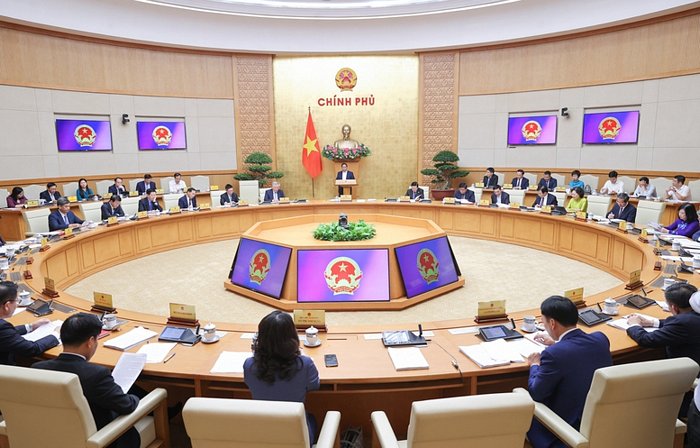 Thủ tướng đề nghị các thành viên Chính phủ, nhất là các địa phương cần chủ động, năng động, sáng tạo tập trung hoàn thành các nhiệm vụ với kết quả cao nhất. Ảnh: VGP