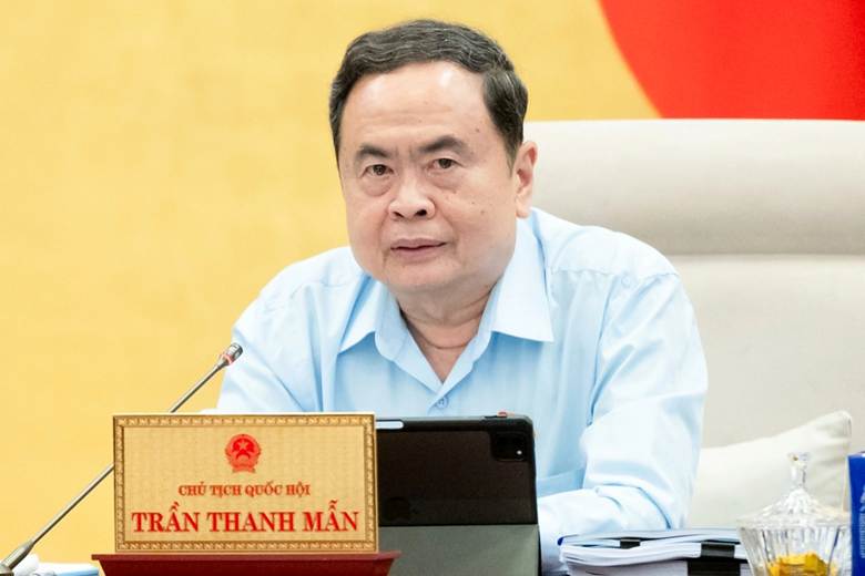 
Chủ tịch Quốc hội Trần Thanh Mẫn chỉ ra bất cập hàng giả, hàng nhái nhiều nhưng không cơ quan nào chịu trách nhiệm chính (Ảnh: Phạm Thắng).