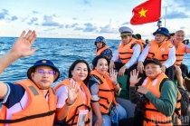 Hành trình ý nghĩa của 100 Nhà báo đến với quần đảo Trường Sa