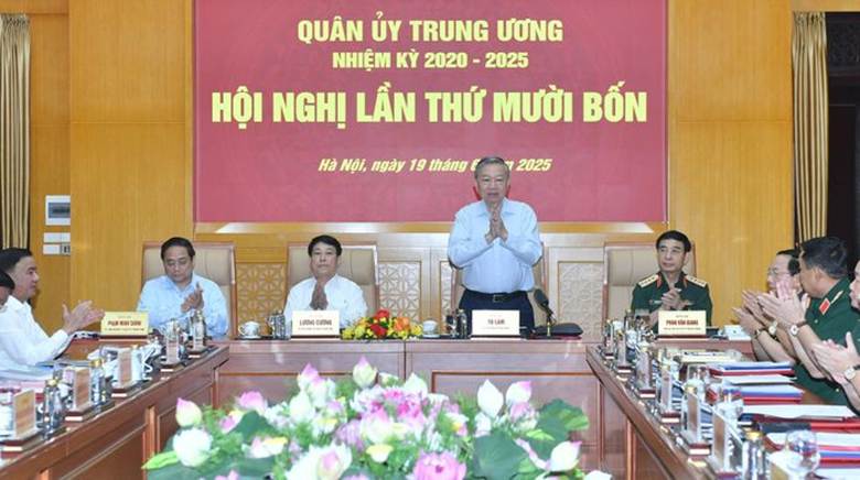 Tổng Bí thư Tô Lâm chủ trì Hội nghị Quân ủy Trung ương lần thứ 14.

