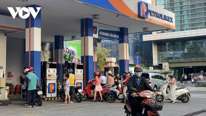 Giá xăng dầu được điều chỉnh giảm từ 0h00 ngày 1/7