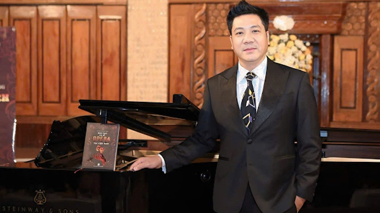 Chính tinh thần “đặt tập thể lên hàng đầu”, linh hoạt trong điều hành là điều giúp Tiến sĩ, Nghệ sĩ Nhân dân Đỗ Quốc Hưng thành công trong quản lý một tập thể với nhiều cá tính mạnh mẽ trong giới nghệ thuật.