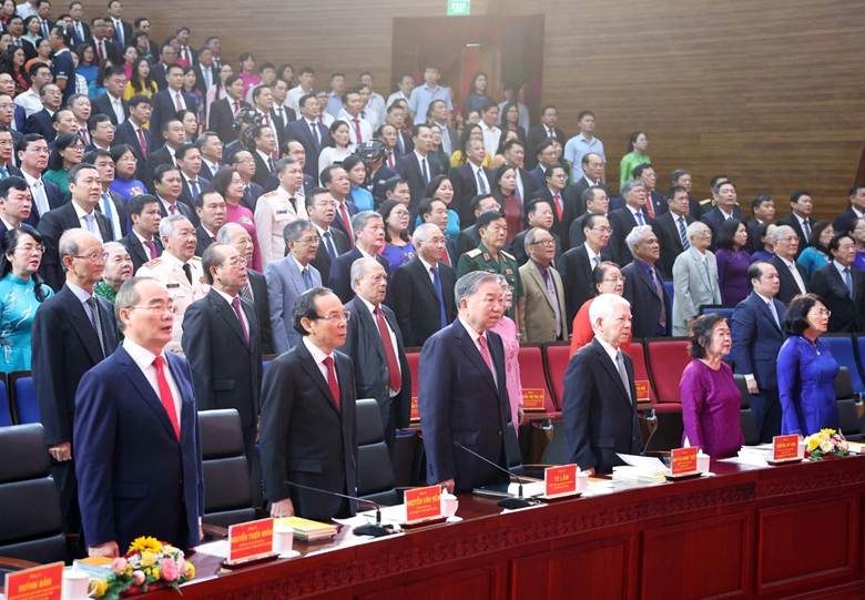 

Tổng Bí thư Tô Lâm và các đồng chí lãnh đạo, nguyên lãnh đạo Đảng, Nhà nước dự Lễ công bố.