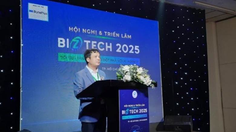 Ông Nguyễn Văn Khoa, Chủ tịch VINASA, phát biểu khai mạc Hội nghị và Triển lãm Biztech 2025.