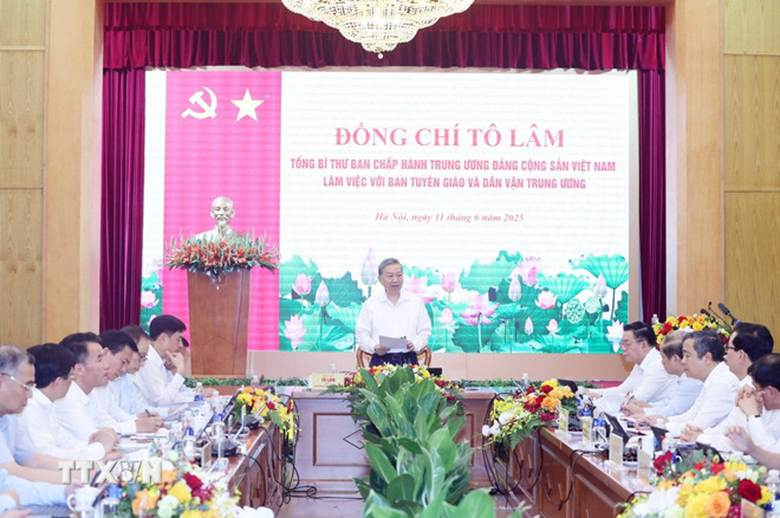 Tổng Bí thư Tô Lâm phát biểu chỉ đạo. (Ảnh: Thống Nhất/TTXVN)