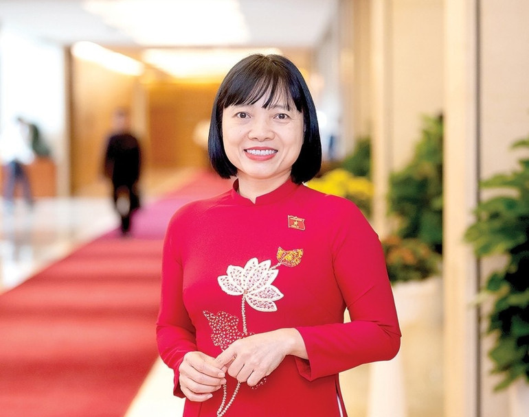 Đại biểu Nguyễn Thị Việt Nga (Phó trưởng Đoàn đại biểu Quốc hội chuyên trách tỉnh Hải Dương). (Ảnh: Phạm Thắng)