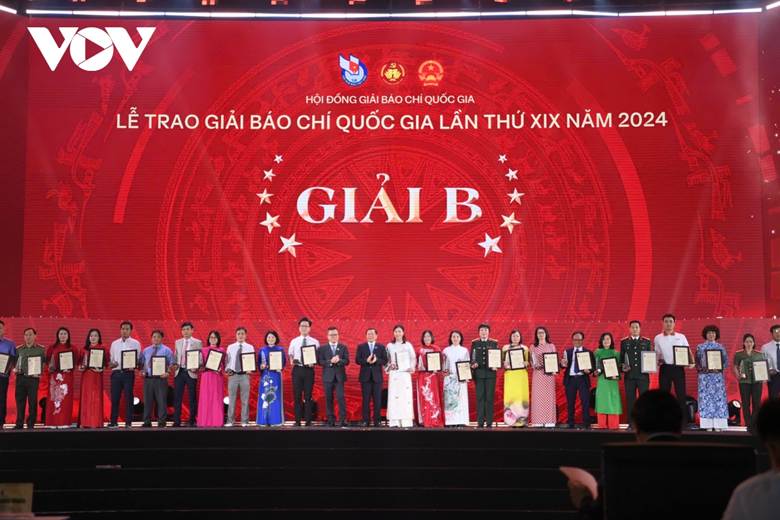 Toàn cảnh Lễ trao giải Báo chí quốc gia lần thứ 19 - năm 2024