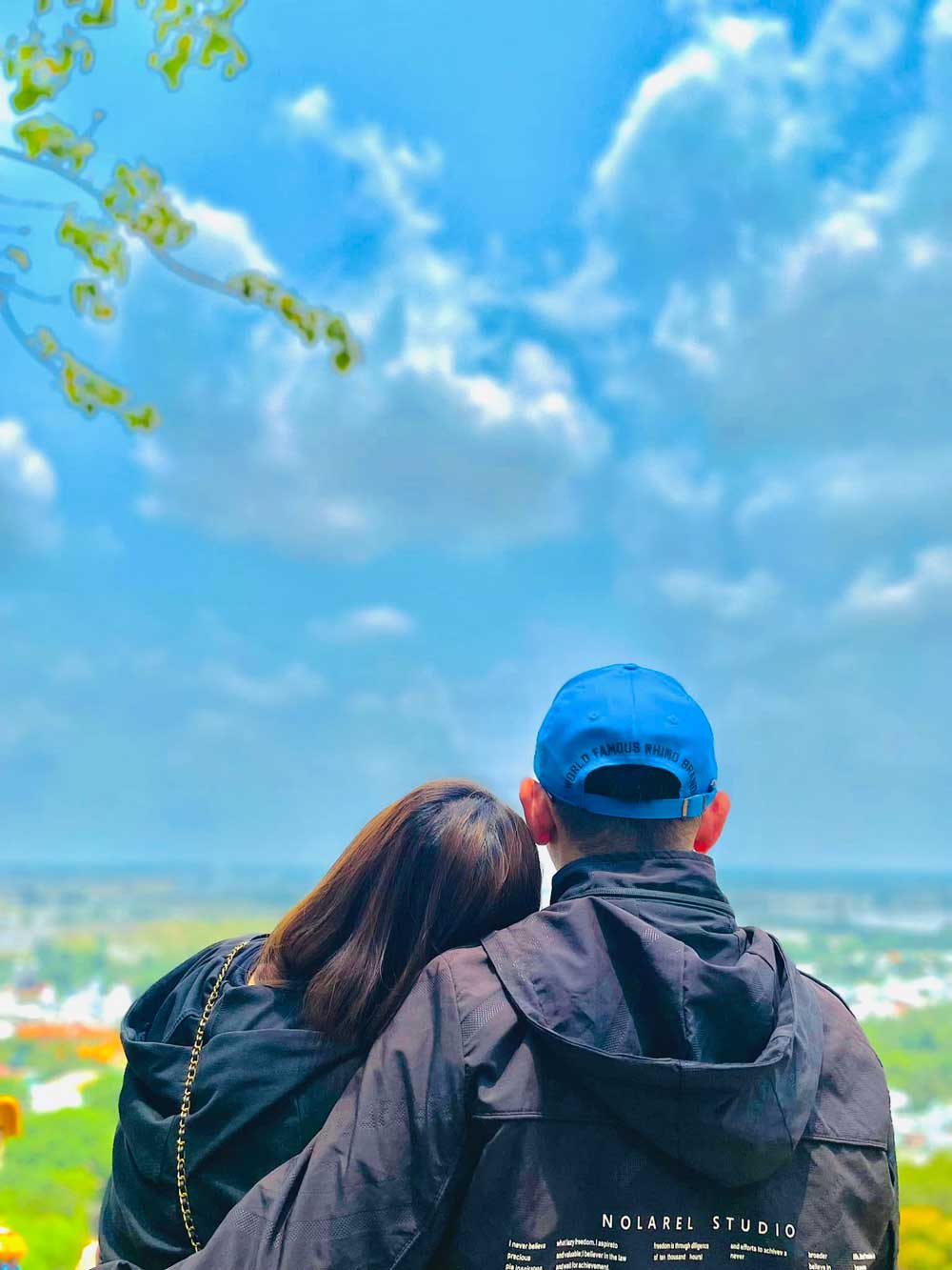 Vợ chồng hạnh phúc là phải tôn trọng, nhường nhịn, đồng cảm và chia sẻ với nhau. Ảnh minh họa