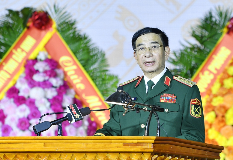 Đại tướng Phan Văn Giang, Phó Thủ tướng Chính phủ, Bộ trưởng Bộ Quốc phòng phát biểu chỉ đạo tại Lễ công bố - Ảnh: VGP/Nhật Bắc