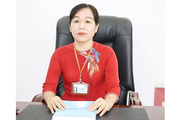 Bà La Thị Thúy- Tỉnh ủy viên, Giám đốc Sở GD-ĐT. Ảnh: P. Hân


