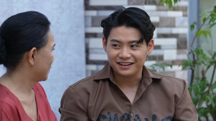 Đừng để hối tiếc: Chấm vẻ ngoài hoàn hảo, phụ huynh suýt trao con gái cho sở khanh